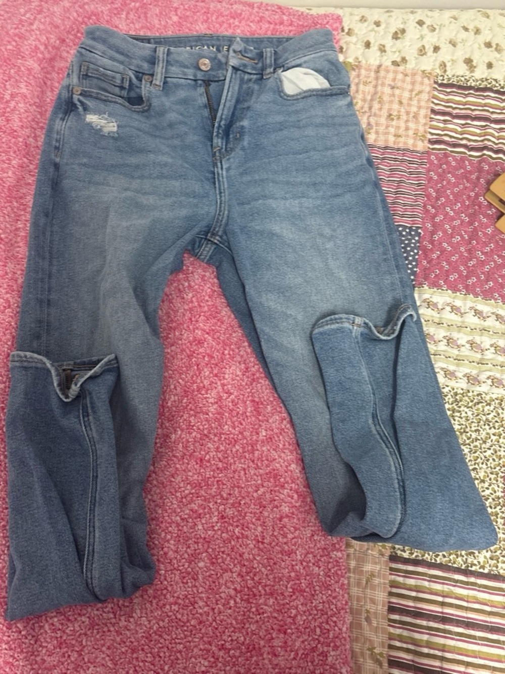 Light Blue Distressed Women’s Jeans
